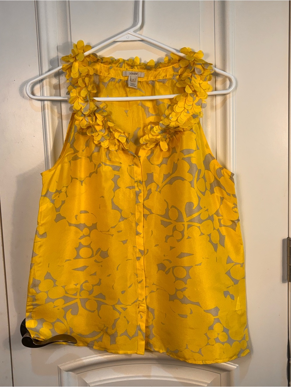 J.CREW Women's Yellow Gray Floral 3D Accents Silk Chiffon V-Neck Blouse size 6